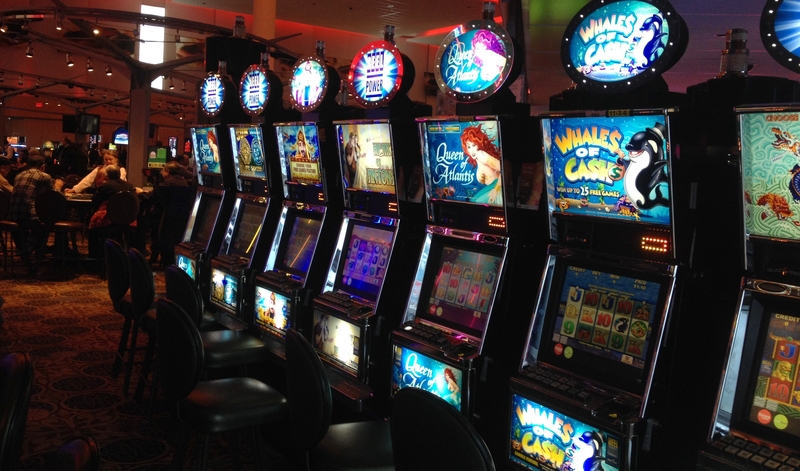 paul poker slots